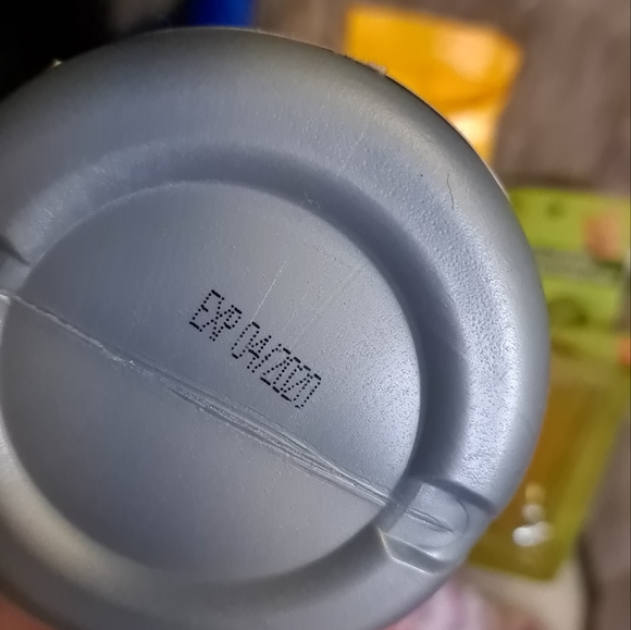 Kitty Kat Bundle Cat Care Bundle Kitten Balls Bed Dish Wipes Pet Spray Nail Trim - Picture 6 of 10